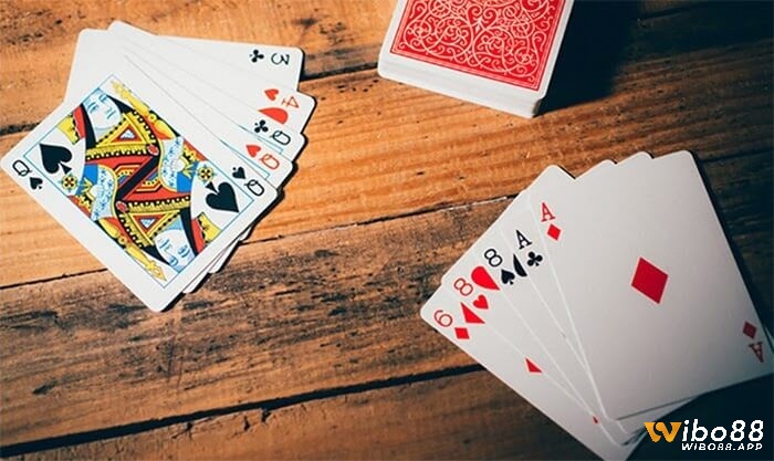 Trước khi trải nghiệm anh em cần nắm được các thuật ngữ trong game đánh Bài phỏm