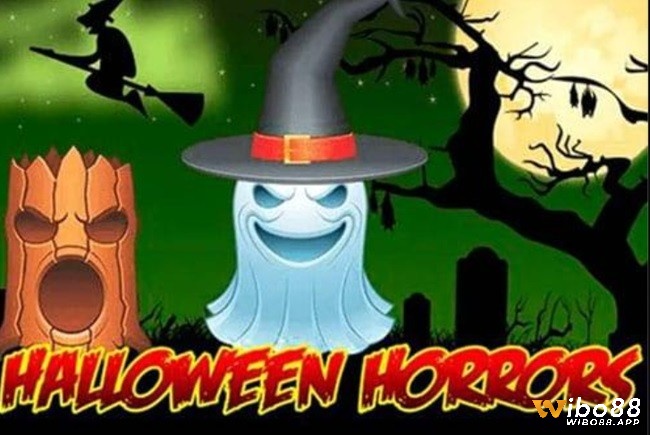 Halloween Horrors lấy bối cảnh nghĩa địa tăm tối, được trang trí bởi những quả bí ngô quái dị