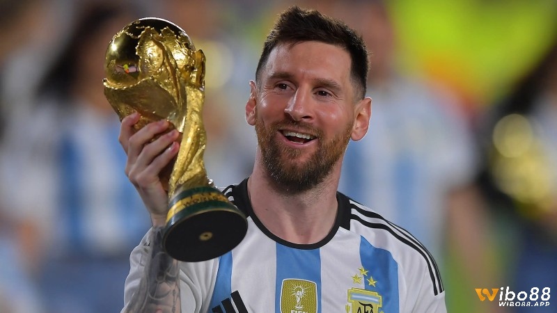 Lionel Messi là cầu thủ ghi bàn nhiều nhất thế giới với 706 bàn