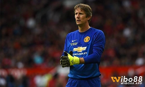 Huyền thoại không thể quên - Thủ môn hay nhất Manchester United: Edwin van der Sar