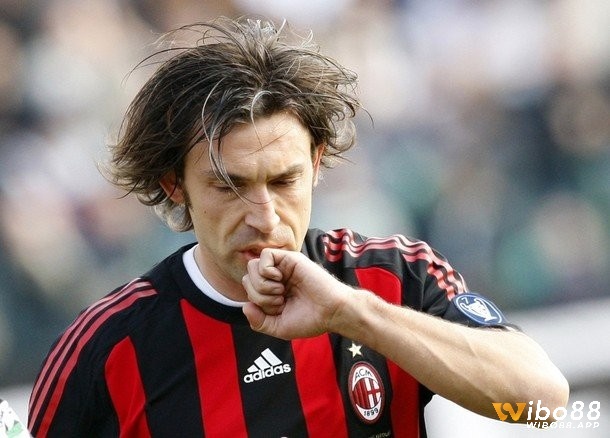  Andrea Pirlo là cầu thủ có tầm nhìn chiến thuật xuất sắc nhất AC Milan