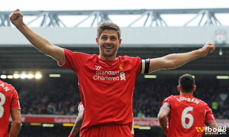 Steven Gerrard là tiền vệ đa năng nhất Liverpool