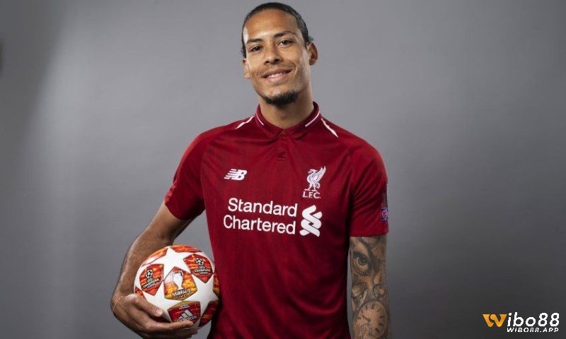 Virgil van Dijk là một trung vệ hay nhất của Liverpool