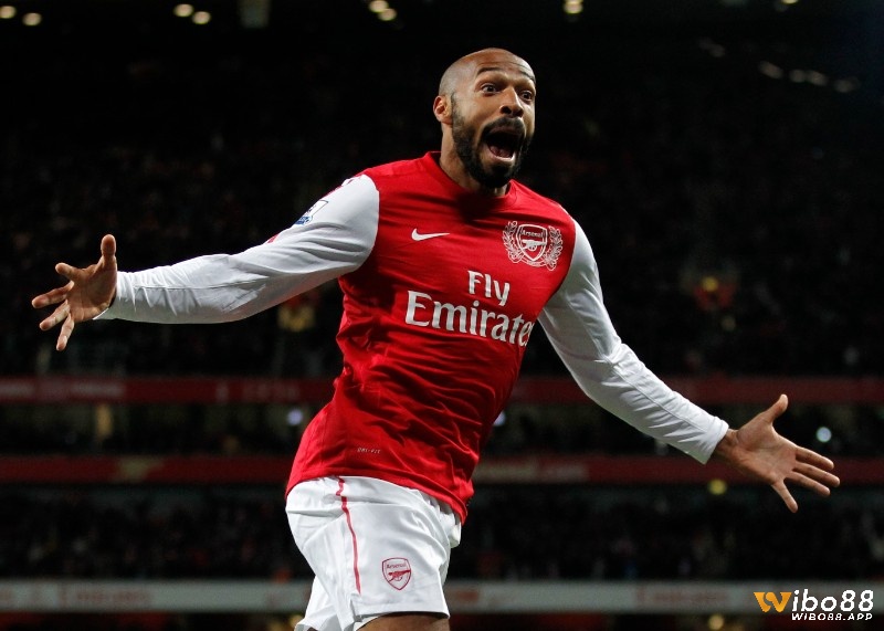 Thierry Henry là tiền đạo có tốc độ kỹ thuật rê bóng hay nhất Arsenal