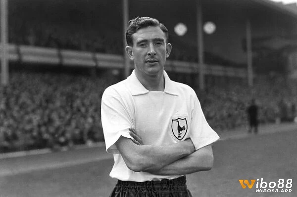 Danny Blanchflower - một huyền thoại không thể quên trong lịch sử của câu lạc bộ.