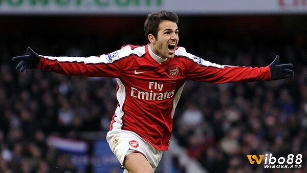 Cesc Fabregas được Wenger đưa về với mức phí chỉ 500 nghìn bảng