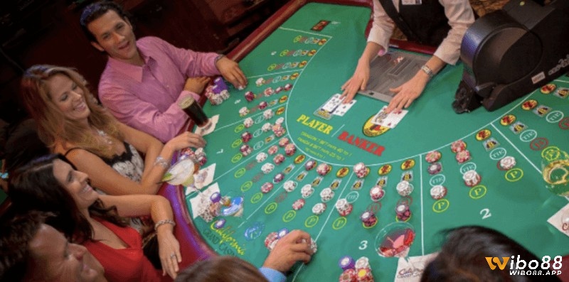 Tìm hiểu rõ luật để chuẩn bị chơi baccarat an toàn